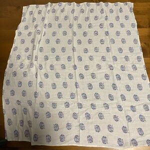 Aden + Aden little blanket (swaddle) light one